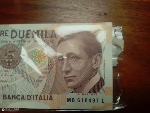 Italië - 60 x 2.000 Lire 1990 "Marconi" - da mazzetta - Gigante BI 60A