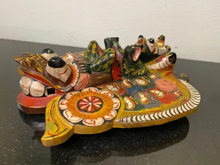 Mooi authentiek en fijn beschilderd Fire Dance Masker - Hout - Sri Lanka - Tweede helft 20e eeuw