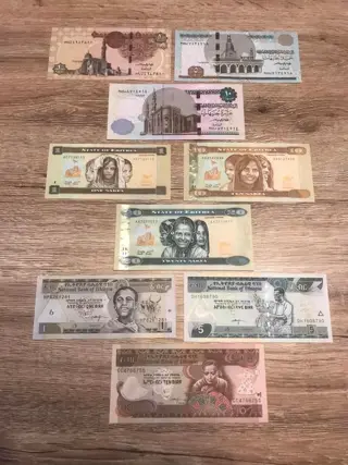 World - Afrika - 112 Bankbiljetten - diverse data