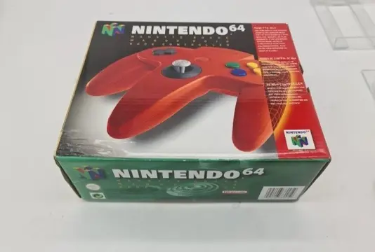 Nintendo, BRAND NEW RARE Nintendo 64-Bit N64 1st print NINTENDO 64 N64 OFFICAL RED CONTROLLER C/NUS-A-CG-FHE Nintendo 64 - Console - In originele verpakking