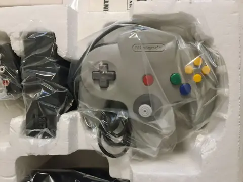 Nintendo Extremely rare MARIO PAK Edition Rare Hard Box - Nintendo 64 N64 Classic Edition FAH PAK Version serial# (1) - In originele verpakking