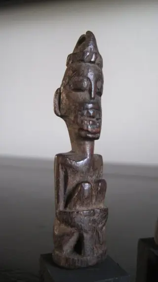 Amuletten (3) - Hout - Dayak - Indonesië