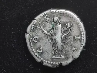 Romeinse Rijk. Marcus Aurelius, as Caesar, 138-161. AR Denarius,Rome, AD 145-147