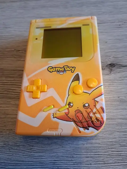 1 Nintendo Customised Pokémon Gameboy Classic - Pikachu - Mobiel apparaat (1)