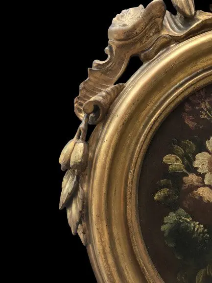 Ronde lijst met fijn houtsnijwerk (2) - Hout - Eerste helft 19e eeuw