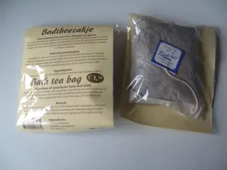 BADTHEEZAKJES 25 GRAM 48 stuks.