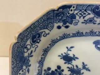 Dienblad (1) - Keramiek - China - Qianlong (1736-1795)