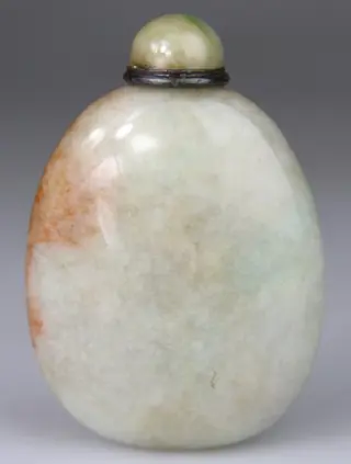 Snuiftabak-fles - Jade, Jadeite, Roest - China - Qing Dynastie (1644-1911)