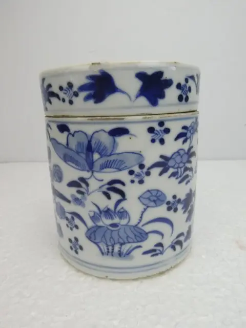 Dekselpot - Blauw en wit - Porselein - Bloemen, Vogel - China - 19e - 20e eeuw