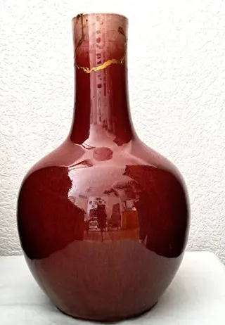 Vaas - Sang de boeuf (ossenbloed) - Porselein - China - 19e eeuw