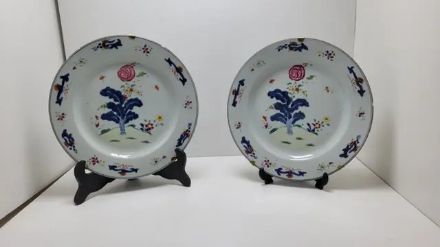 Borden (2) - Porselein - Bloemen - Familie Rose - China - Qianlong (1736-1795)