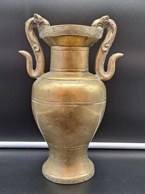 Vazen (2) - Verguld messing - Draak - China - Begin 20e eeuw