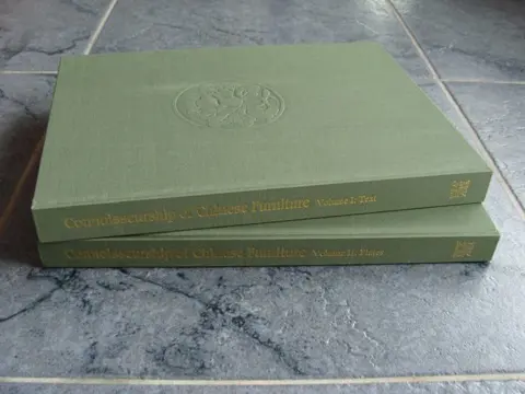 Boek: Kennerschap van Chinees meubilair - Ming- en vroege Qing-dynastieën - Papier - China - Qing Dynastie (1644-1911)