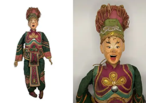 Pop (5) - Borduurwerk, Hout, Papier-maché, Textiel, Zijde - 5 old Chinese Opera Dolls - China - 20e eeuw