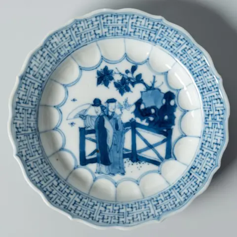 Schotels (2) - Blauw en wit - Porselein - China - Kangxi (1662-1722)