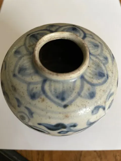 Bolle vaas (1) - Keramiek - China - 16e - 17e eeuw