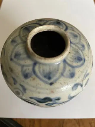 Bolle vaas (1) - Keramiek - China - 16e - 17e eeuw