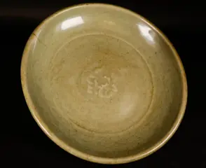 Chinese Longquan ovenplaat - Celadon - Porselein - China - Ming Dynastie (1368-1644)