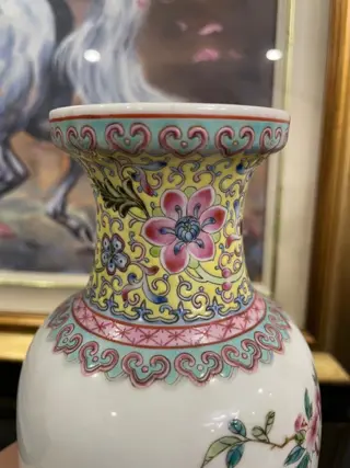 Vaas (2) - Familie rose - Porselein - China - Tweede helft 20e eeuw