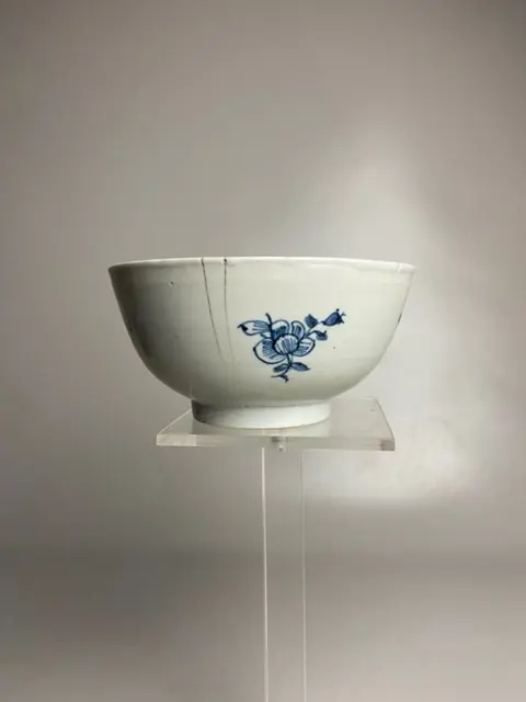 Schaal - Porselein - China - 18e eeuw