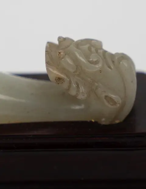 Riemhaak - Dragonware - Jade - Extraordinairy high quality Dragon Belt Hook - China - 18e eeuw
