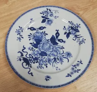 Bord - Porselein - China - 18e eeuw