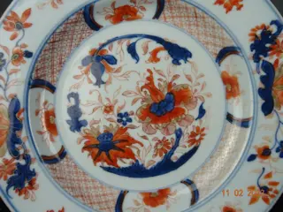 Twee borden - Porselein - China - Kangxi (1662-1722)