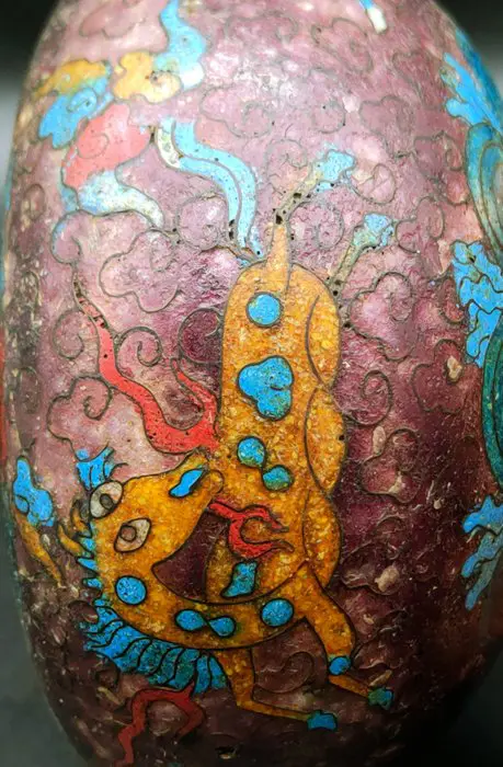 Schaal/kom (1) - Cloisonné emaille - Dier - Una bella ciotola moderna in smalto cloisonné - China - 20e eeuw