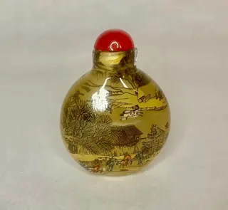 Snuifflesjes (5) - cinnaber lak, kristal, porselein, cloisonne email - China - Tweede helft 20e eeuw