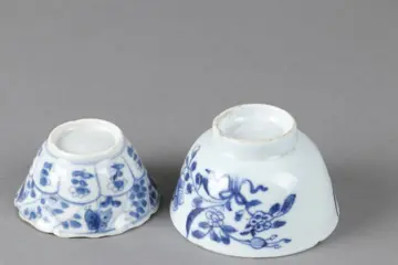 kommen (2) - Porselein - China - 18e eeuw