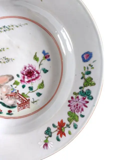 Bord, Indiaas bedrijf - Familie rose - Porselein - China - 18e eeuw