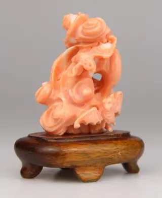 Beeld, Standbeeld - Koraal - Knuppel - China - Begin 20e eeuw