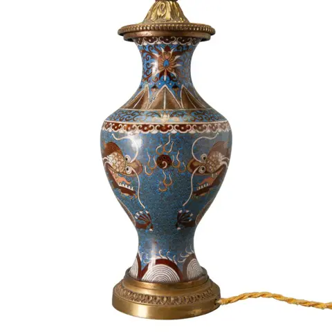 Vaas vermaakt tot lampvoet (1) - Cloisonné emaille - 5-klauwige draken met vlammende parel - China - Circa 1900