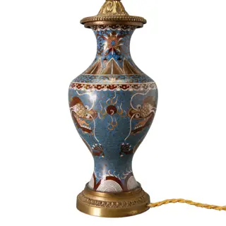 Vaas vermaakt tot lampvoet (1) - Cloisonné emaille - 5-klauwige draken met vlammende parel - China - Circa 1900