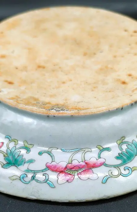 Schotel (1) - Porselein - Draak, Feniks - Prezioso grade piatto cinese dipinto a mano - China - Eind 19e eeuw