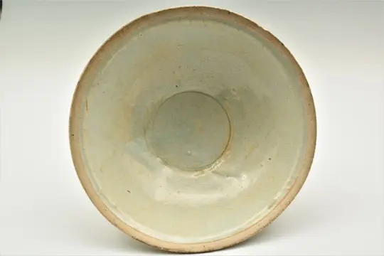 Schaal/kom, Theekom (1) - Celadon, Qingbai - Porselein - 青白釉素身芒口碗 ( Lot.00250) - China - Zuiderlijk lied (1127-1279)