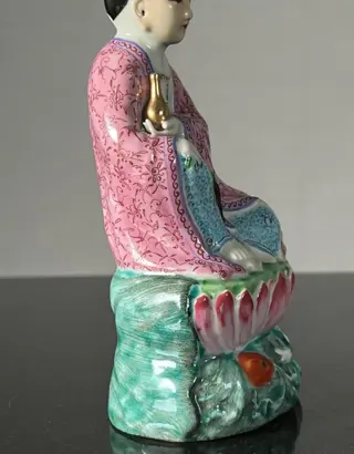 Figuur/beeld, Guayin (1) - Familie rose - Porselein - China - Republieke periode (1912-1949)