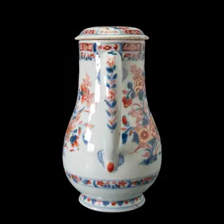 Grote kan met deksel (1) - Imari - Porselein - Bloemen - China - Kangxi (1662-1722)