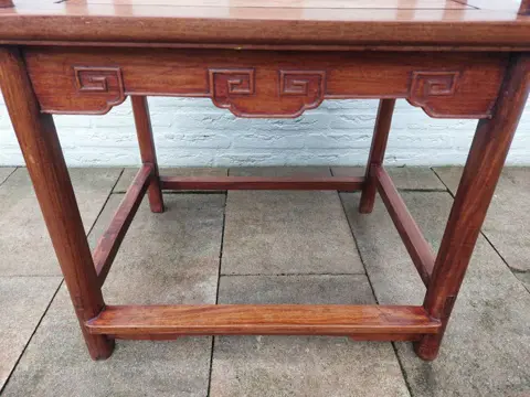 Stoel (1) - Houten - Chinese Ming style stoel - Chinese Ming style - China - 20e eeuw