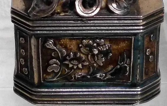 Foo DogOpium box (1) - Zilver - China - 19e eeuw