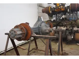 Mercedes-Benz R390-11/C-19.5 I=3.909 771 111 P 803860