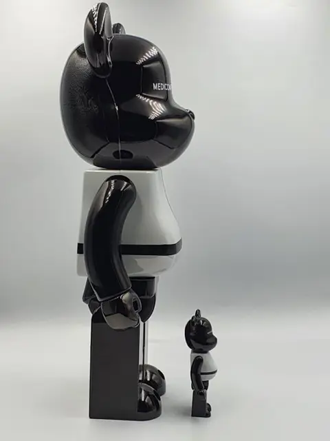 Medicom Toy plus - Be@rbrick 400% + 100% - Black Chrome