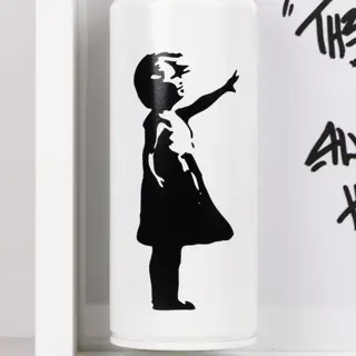 Shake (XXI) - Hope Girl White ED