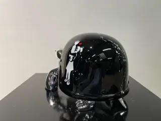 Van Apple - The Silver Peace Turtle - Banksy Bomb Hugger
