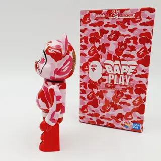 Bape x Medicom Toy - Be@rbrick x BAPE ABC Camo Shark Chogokin 200%