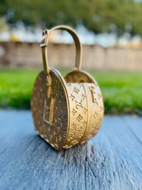 L.M ARTS - Sculpture bag LOUIS VUITTON