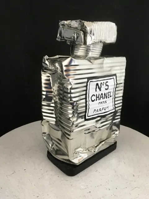 Norman Gekko (XX-XXI) - Big Crushed Chanel N.5 INOXX