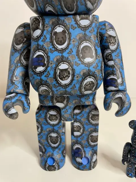 Bearbrick 400% + 100 % - 400% & 100% Bearbrick Set - Robe Japonica Mirror