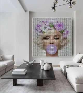 Kurotory - $1 Million Imperial Bubble Marilyn (XL)