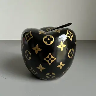 GAF - Luxury Design Apple Louis Vuitton (brown/gold)